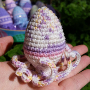 EASTER EGGTOPUS - Easter eggs with tentacles!