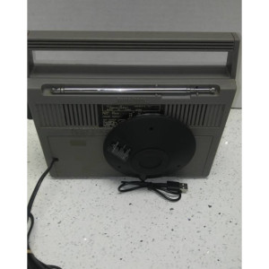 Vintage Radio/ Bluetooth Speaker/ Portable Radio