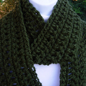 Dark Solid Forest Green INFINITY SCARF Loop Cowl, Extra Soft 100% Acrylic Small Crochet Knit Winter Circle Neck Wrap, Ships in 3 Business Days