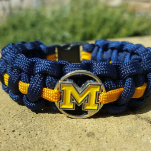 Michigan Wolverines Paracord Bracelet NFL Officially Licensed Charm