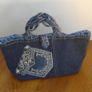 Handcrafted UPCYCLED JEAN HANDBAG with magnetic closure