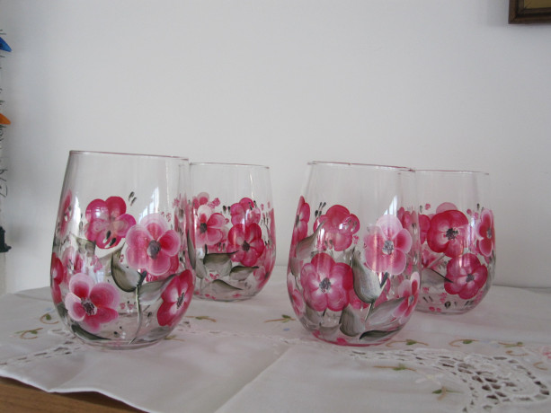 Wine Glasses Stemless Impatiens hand painted 