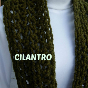 INFINITY SCARF Cowl Loop, Off White Wheat with Black, Color Options, Thick Soft Wool Blend, Crochet Knit Winter Circle, Neck Warmer..Ready to Ship in 3 Days