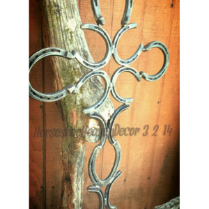 Rustic Horseshoe Cross, Western Home decor, Religious art country chic, Barn wedding decorations, Country wedding decor, Handmade home decor