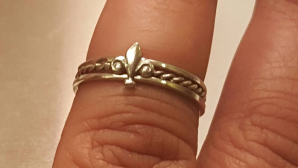 Fleur-de-lis miniature stacking rings /Sterling silver set of 3 Fleur de lis