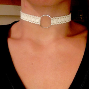 Doubled Cream Lace choker 