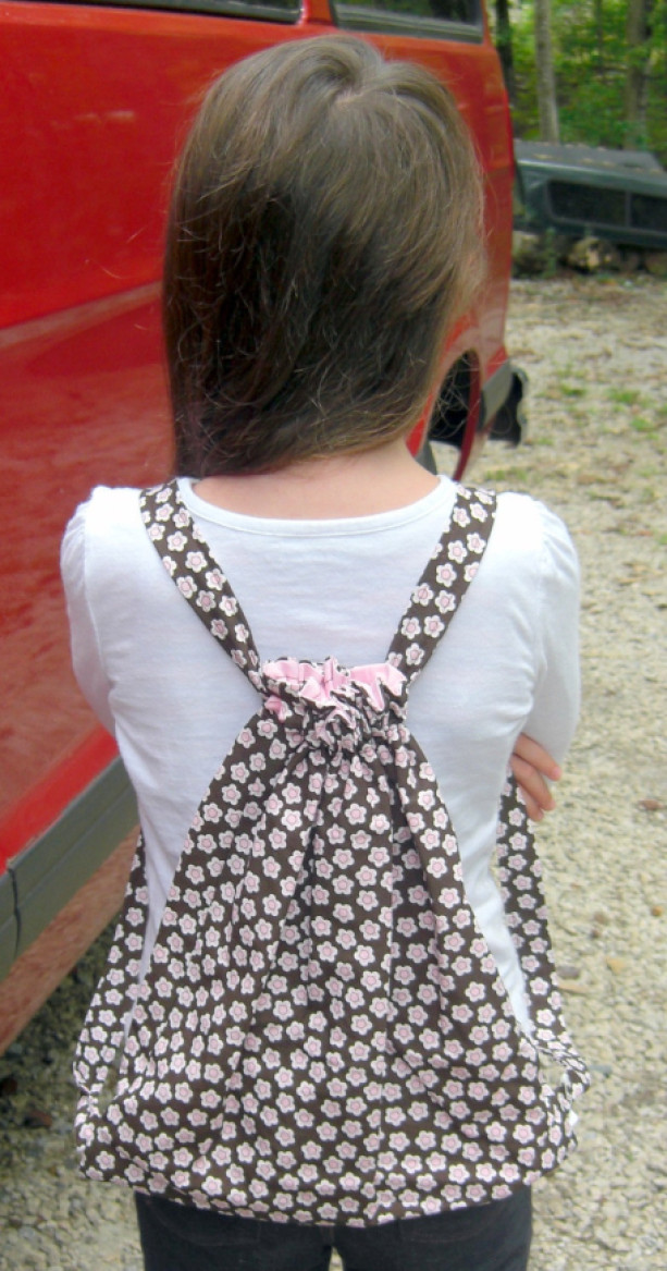 Bonnie Brown Child Drawstring Backpack