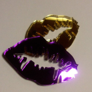 lip charms, lipstick charms, laser cut charms, lips,mirror lips charms, Laser cut,cell phone charms