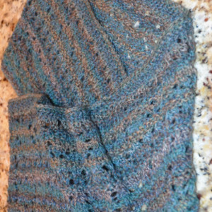 Ladies' Knitted Lace Cowl - Green