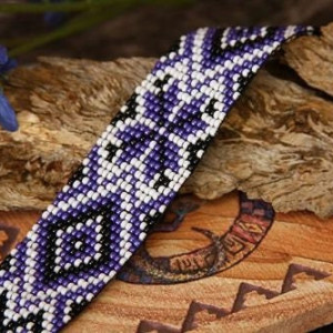 Handcrafted Loom Beaded Flower Bracelet