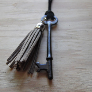 Key Necklace With Tassel