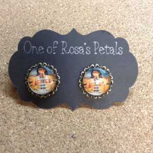 Frida Kahlo Glass Domes with Brass Petals Brass Studs. Frida Kahlo Inspiration with portrait selfie-Earrings
