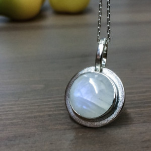 Moonstone Necklace. Rainbow Moonstone Necklace. Silver Necklace. Moonstone Jewelry.