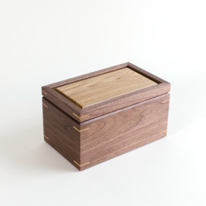 Keepsake Memory Box - Personalized - Walnut with White Oak wood