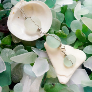 Light green sea glass necklace, sea foam green sea glass, sea glass necklace, beach glass, sea glass jewelry, wire wrapped sea glass, beachy