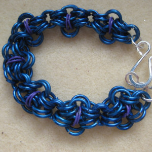 Chainmaille bracelet Blue and Purple