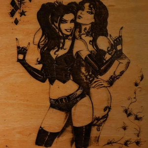 Harly Quinn & Poison Ivy wall decor