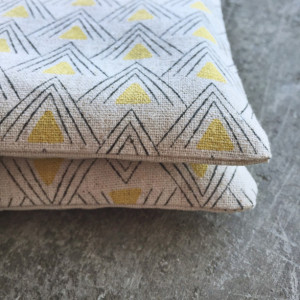Organic Lavender Sachet Set in Printed Linen Yellow Pyramid Set of 2