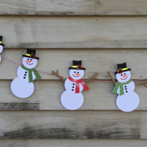 Snowman Banner - Snowman Decoration - The Crafty Broad - Frosty the Snowman Banner
