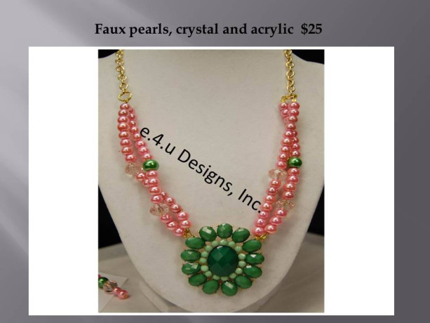 Pink and green faux pearls & acrylic pendant