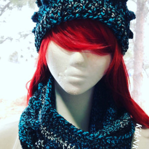 Winter set, hat and infinity scarf