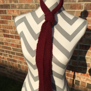 Handknit Thick Necktie - Deep Red