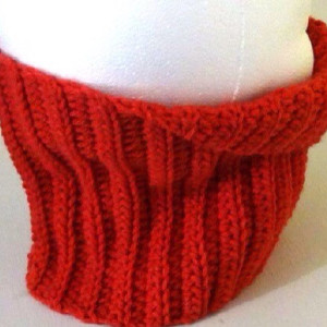 Neck Warmer - Red Winter Neckwarmer - Fitted Cowl - Rouge Red Neck Cozy