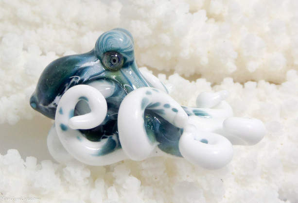 The Winterfell Kracken Collectible Wearable  Boro Glass Octopus Necklace / Sculpture Made to Order