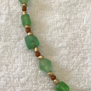 Green Glass & Gold handmade beaded necklace 17" long 