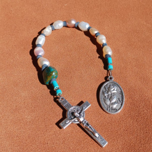 Lourdes Pocket Rosary with Pearls