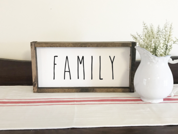 FAMILY WOOD SIGN, DISTRESSED FARMHOUSE STYLE SIGN, FRAMED