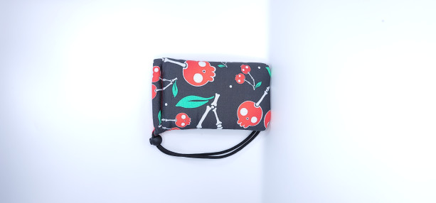 Cherry Skull Pipe Pouch