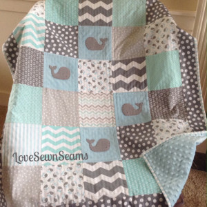Aqua and Gray Whale quilt