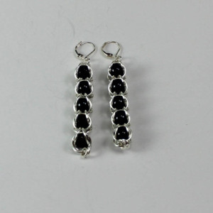 5 Black Captured Pearl Chainmaille Earrings