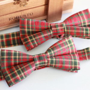 Christmas Bow Tie for Adults and Kids - Red and Green Plaid Bow Tie - Holiday Bow Tie - Ugly Sweater Party - Festive Bow Tie