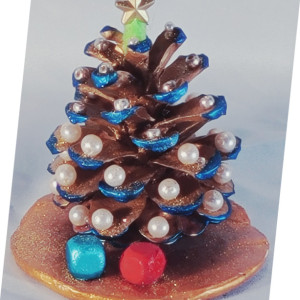 #106-Pine Cone Christmas Tree