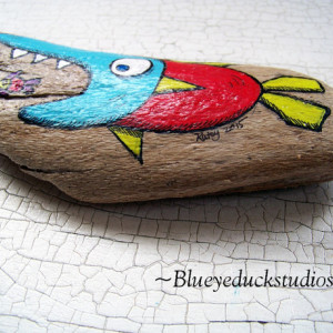 Special Intro price $10 Folk Art Driftwood FISH Painting LUNCH TIME