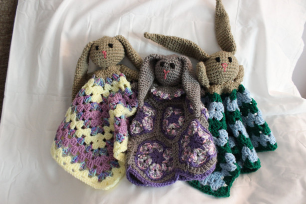 Crochet Bunny Security Blanket, Crochet Rabbit, African Flower Baby Toy, Stuffed Bunny Lovey, Crochet Granny Square Security Blanket