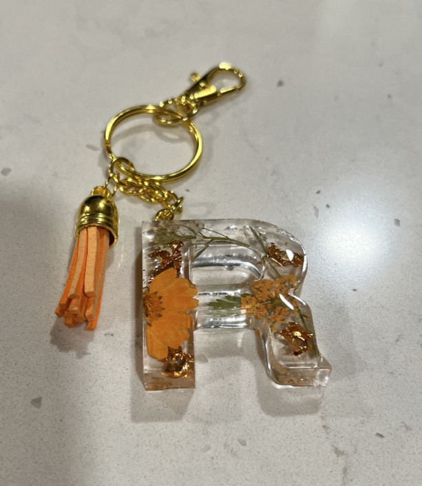 keychain letter R