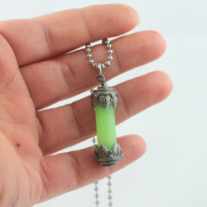 Tink's Pixie Fairy Dust Necklace - Fairy Tales - OUAT - Green - Tink - Glass Vial - Captain Hook - Gifts for her - Glow in the Dark