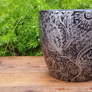Black Ceramic Pot with Beautiful Silver Hand-Drawn Designs