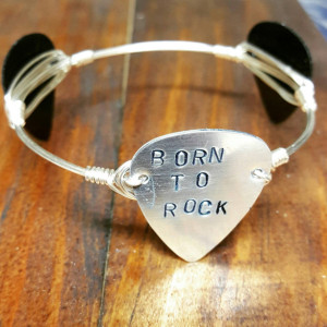 Guitar pick bangle bracelet