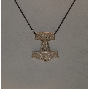 Viking King’s hammer necklace