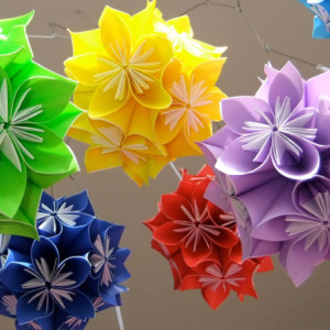 Rainbow Starburst Flower Ball Mobile, Flower Mobile, Ball Mobile, Nursery Mobile, Baby Mobile, Origami Mobile, Decorative Mobile, Kusudama