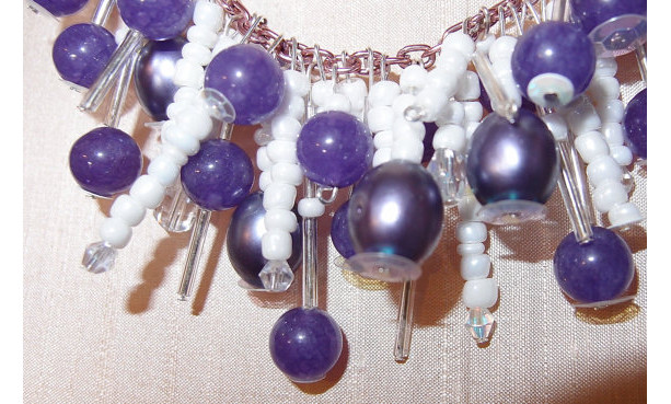 Violet Purple Amethyst Quartz and Freshwater Pearl Beaded Necklace / Real Amethyst Jewelry / Fantasy Jewelry / Charm Necklace