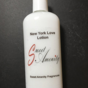 New York Love-Scented Hand and Body Lotion for dry skin