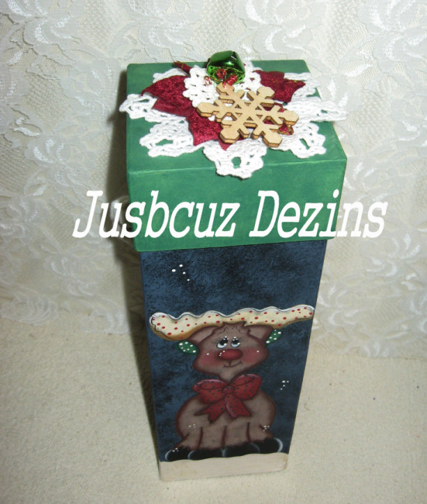 Christmas Wine Box, Reindeer Wine Box, Stash Box, painted Reindeer