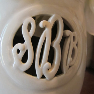 Small Cursive Monogram Vase - 3 letters