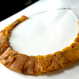 Modern Baltic Amber Necklace , Raw Baltic Amber Necklace . Organic Jewelry.