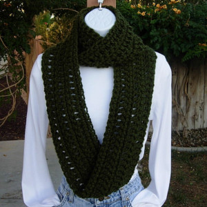 Dark Solid Forest Green INFINITY SCARF Loop Cowl, Extra Soft 100% Acrylic Small Crochet Knit Winter Circle Neck Wrap, Ships in 3 Business Days